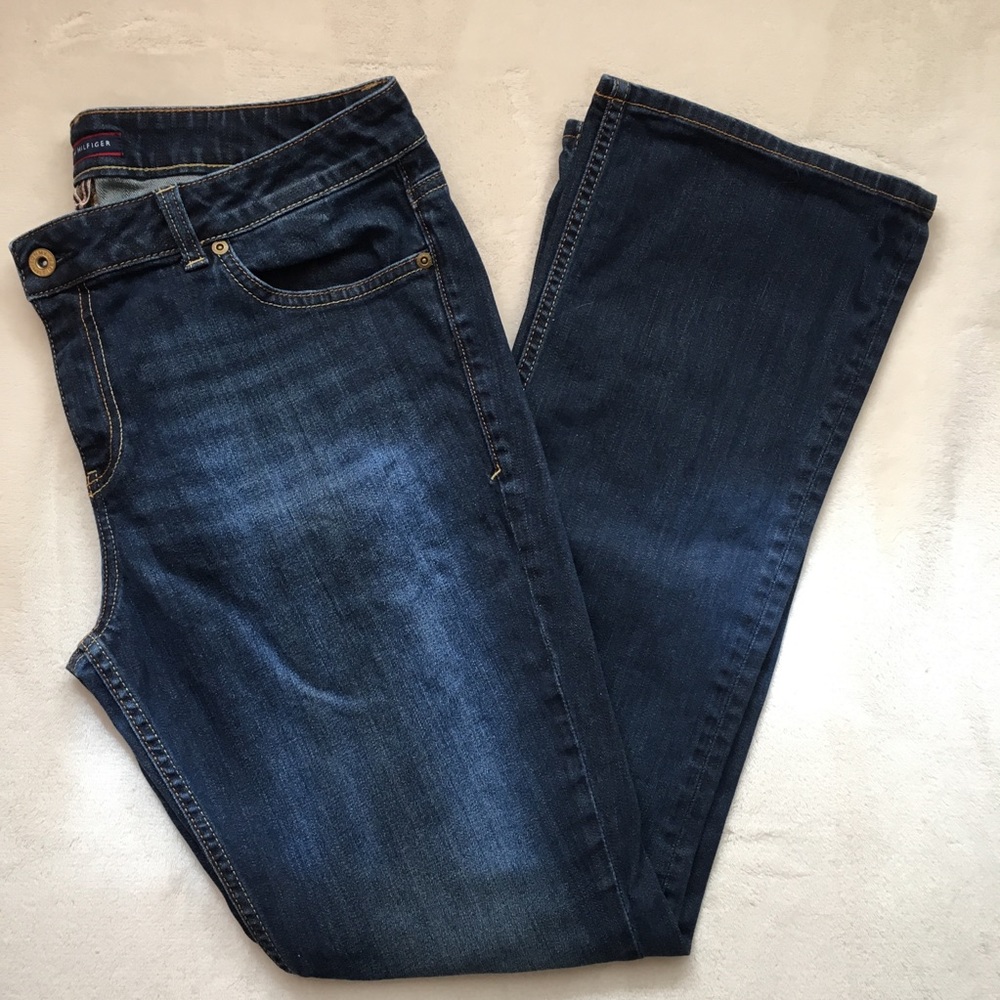NWOT Tommy Hilfiger Dark Wash Jeans Size 14